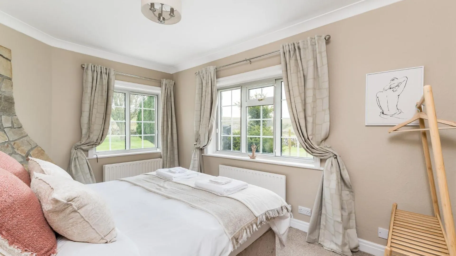 Central Malham Wellbeing Escape, 4-Bed House With Yoga Studio Wielka Brytania
