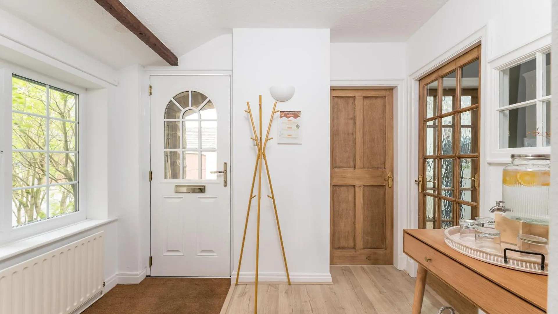 Central Malham Wellbeing Escape, 4-Bed House With Yoga Studio 0*,