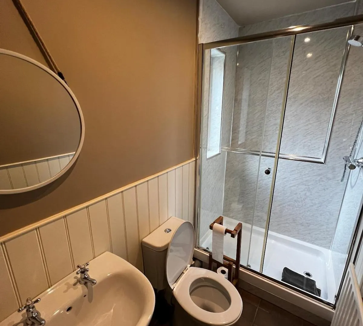 Central Malham Wellbeing Escape, 4-Bed House With Yoga Studio Dom wakacyjny